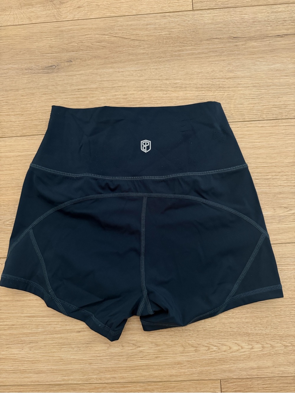 Born Primitive High-Waist Navy Performance Women’s Shorts